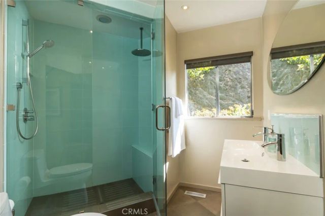 2770 Mira Vista Drive, Glendale, CA 91208