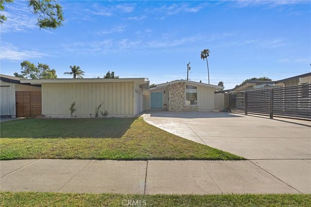 3119 Karen, Long Beach, CA 90808