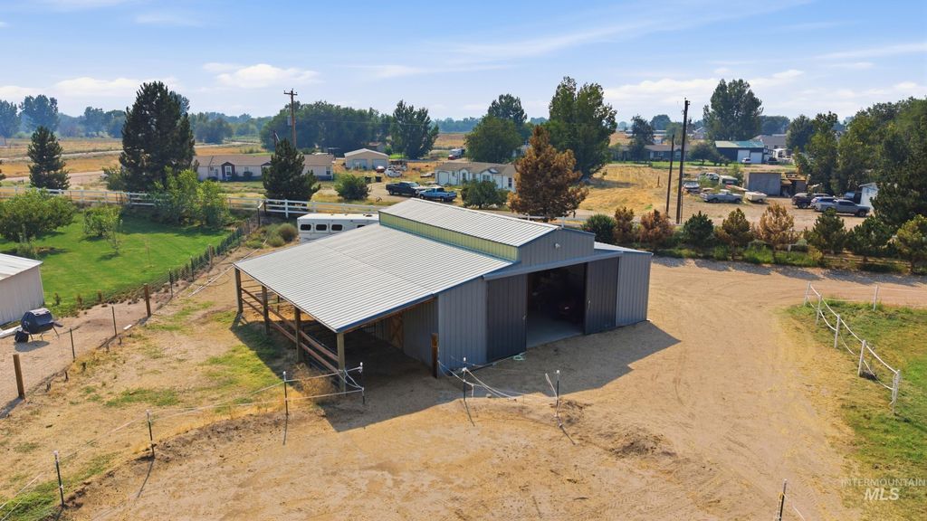 19941 Wilson Ln, Wilder, ID 83676 photo 5