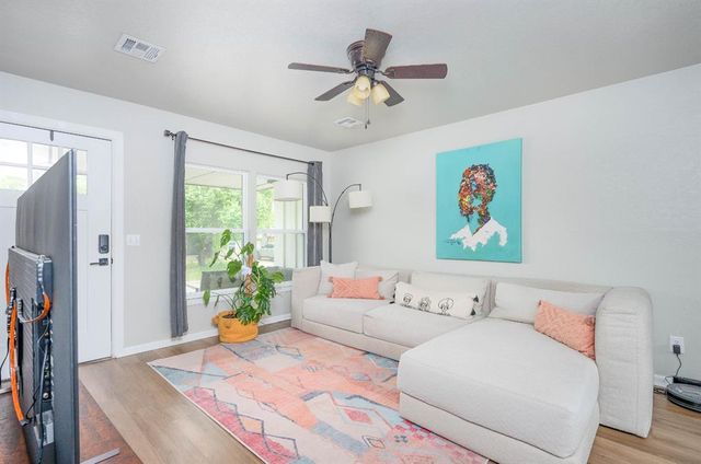 10200 N University Avenue, Oklahoma City, OK 73114