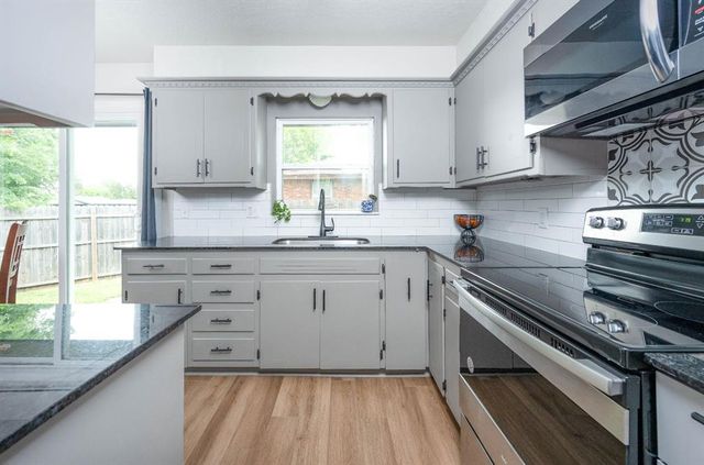 10200 N University Avenue, Oklahoma City, OK 73114