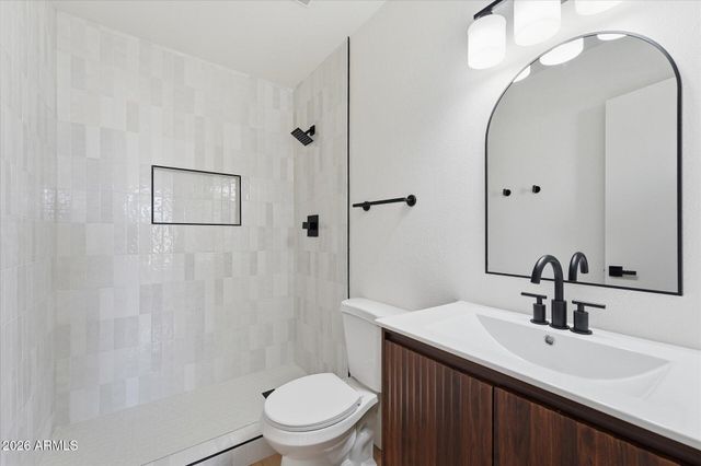 738 E STRAHAN Drive, Tempe, AZ 85283