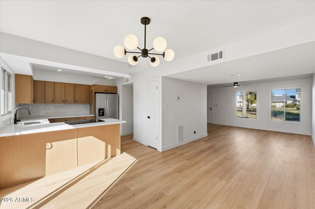 738 E STRAHAN Drive, Tempe, AZ 85283