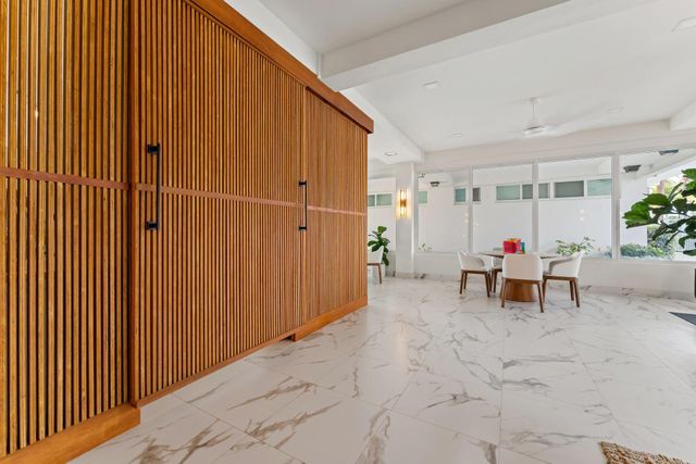 33 S Ocean Avenue 502, Palm Beach Shores, FL 33404