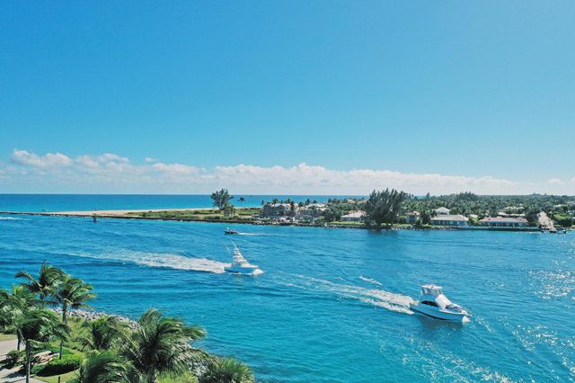 33 S Ocean Avenue 502, Palm Beach Shores, FL 33404