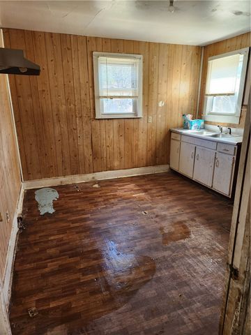 1326 Chiquola Avenue, Honea Path, SC 29654