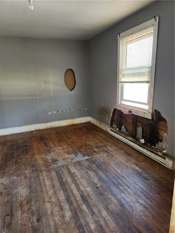 1326 Chiquola Avenue, Honea Path, SC 29654