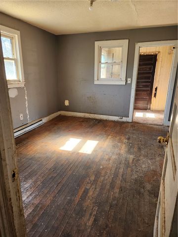 1326 Chiquola Avenue, Honea Path, SC 29654