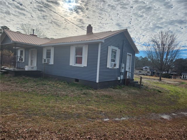 1326 Chiquola Avenue, Honea Path, SC 29654