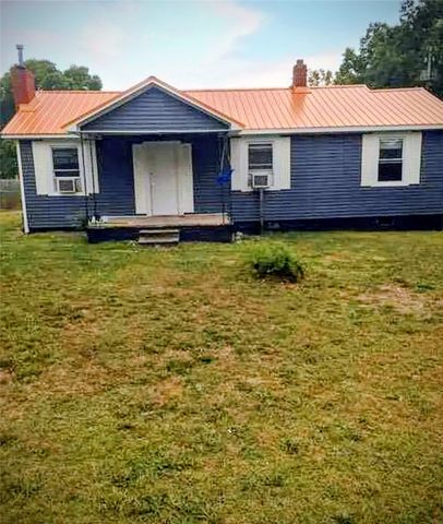 1326 Chiquola Avenue, Honea Path, SC 29654