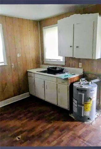 1326 Chiquola Avenue, Honea Path, SC 29654