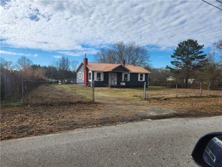 1326 Chiquola Avenue, Honea Path, SC 29654