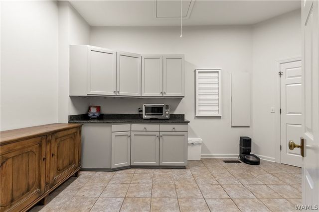 11 Lauderhill, Tuscaloosa, AL 35406