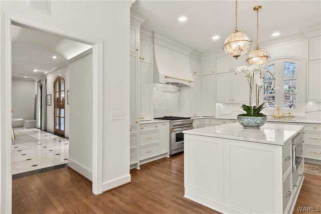 11 Lauderhill, Tuscaloosa, AL 35406