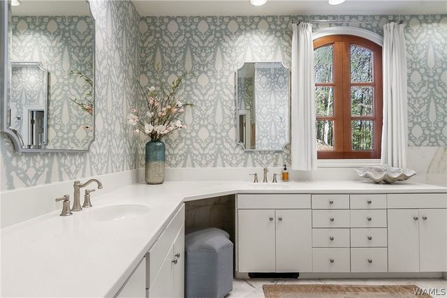 11 Lauderhill, Tuscaloosa, AL 35406