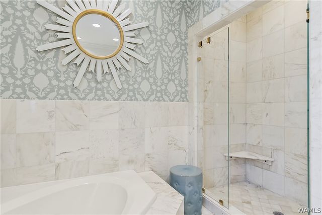 11 Lauderhill, Tuscaloosa, AL 35406