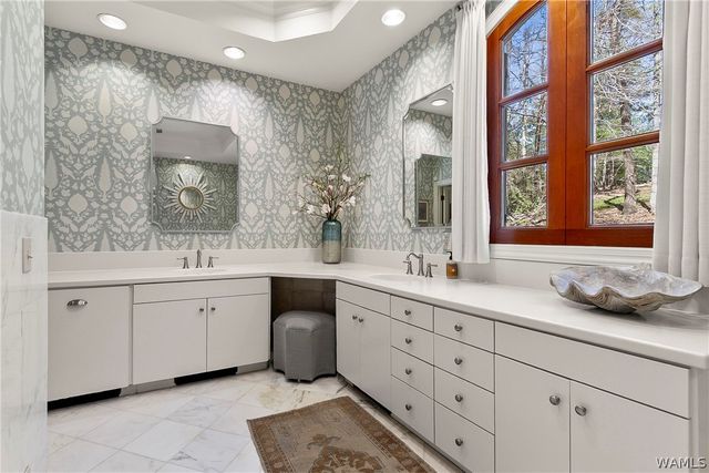 11 Lauderhill, Tuscaloosa, AL 35406