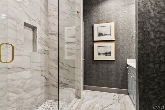 11 Lauderhill, Tuscaloosa, AL 35406