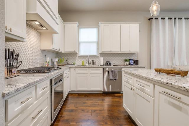 204 Wimberly Street, Fort Worth, TX 76107