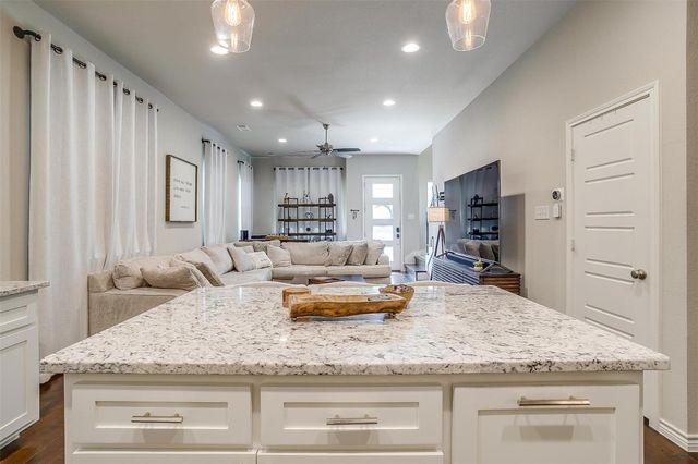 204 Wimberly Street, Fort Worth, TX 76107