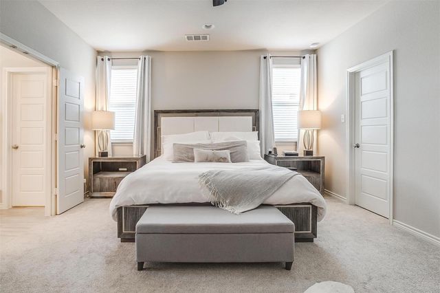 204 Wimberly Street, Fort Worth, TX 76107