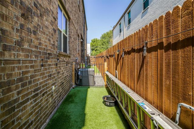 204 Wimberly Street, Fort Worth, TX 76107