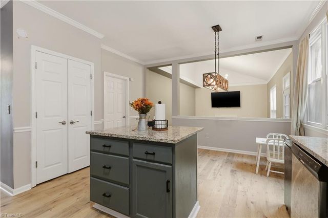 4212 Brentonshire Lane, High Point, NC 27265