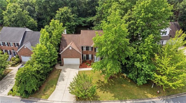 4212 Brentonshire Lane, High Point, NC 27265