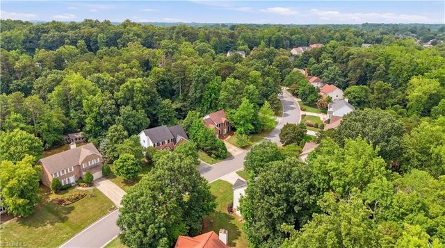 4212 Brentonshire Lane, High Point, NC 27265