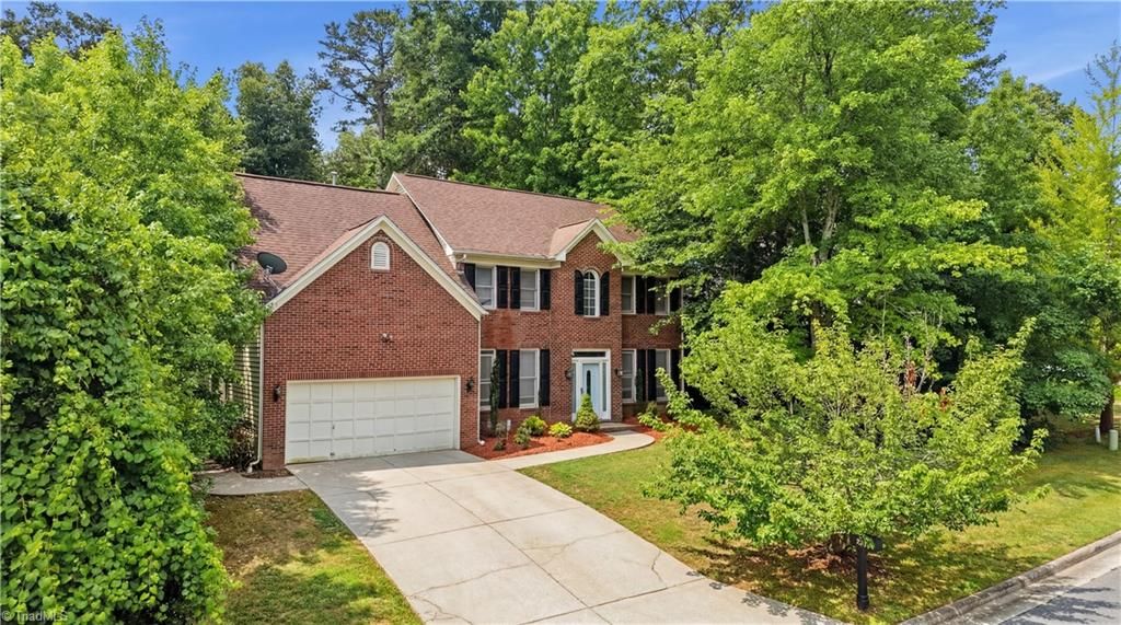 4212 Brentonshire Lane, High Point, NC 27265
