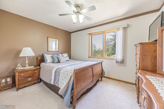 17123 Lakeview Lane, Audubon, MN 56511