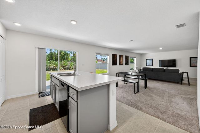 741 White Cloud Street SW, Palm Bay, FL 32908