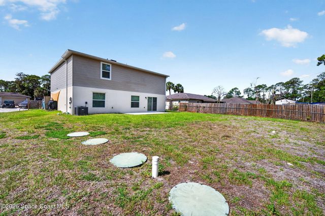 741 White Cloud Street SW, Palm Bay, FL 32908