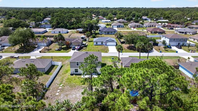 741 White Cloud Street SW, Palm Bay, FL 32908