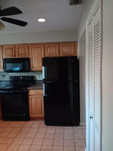 10178 Eaglewood Road A, Boynton Beach, FL 33436