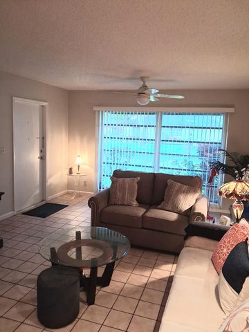 10178 Eaglewood Road A, Boynton Beach, FL 33436