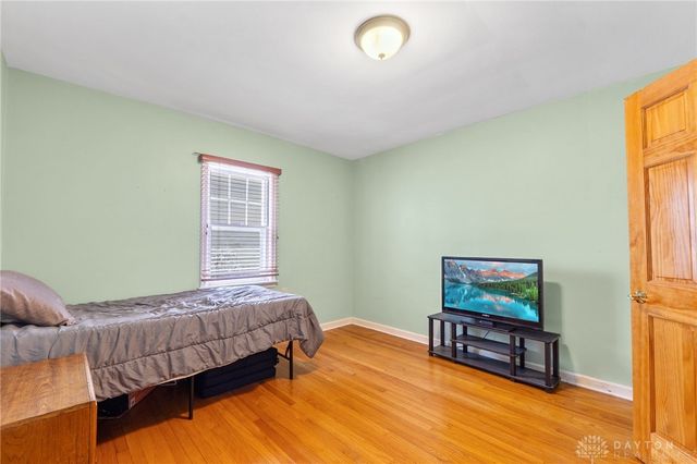 60 Constantia Avenue, Dayton, OH 45419