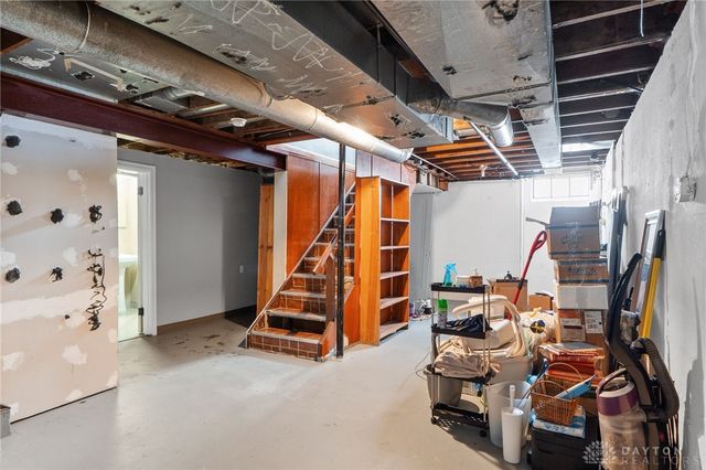 60 Constantia Avenue, Dayton, OH 45419