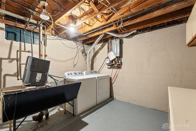 60 Constantia Avenue, Dayton, OH 45419