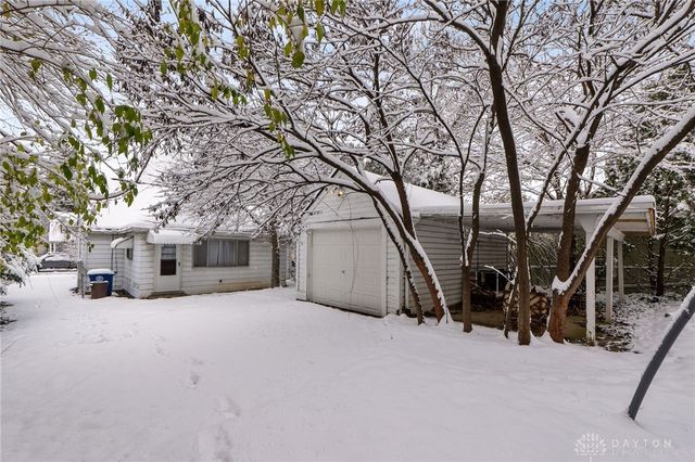 60 Constantia Avenue, Dayton, OH 45419