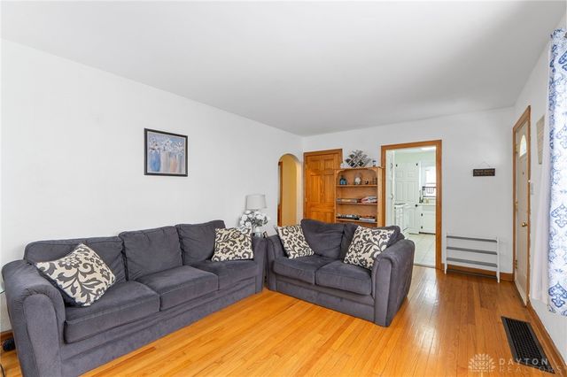 60 Constantia Avenue, Dayton, OH 45419