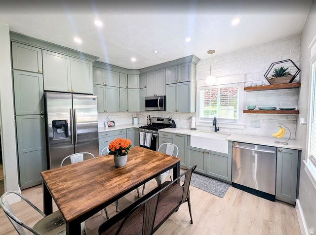 269 E 200 N, Springville, UT 84663