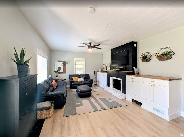 269 E 200 N, Springville, UT 84663