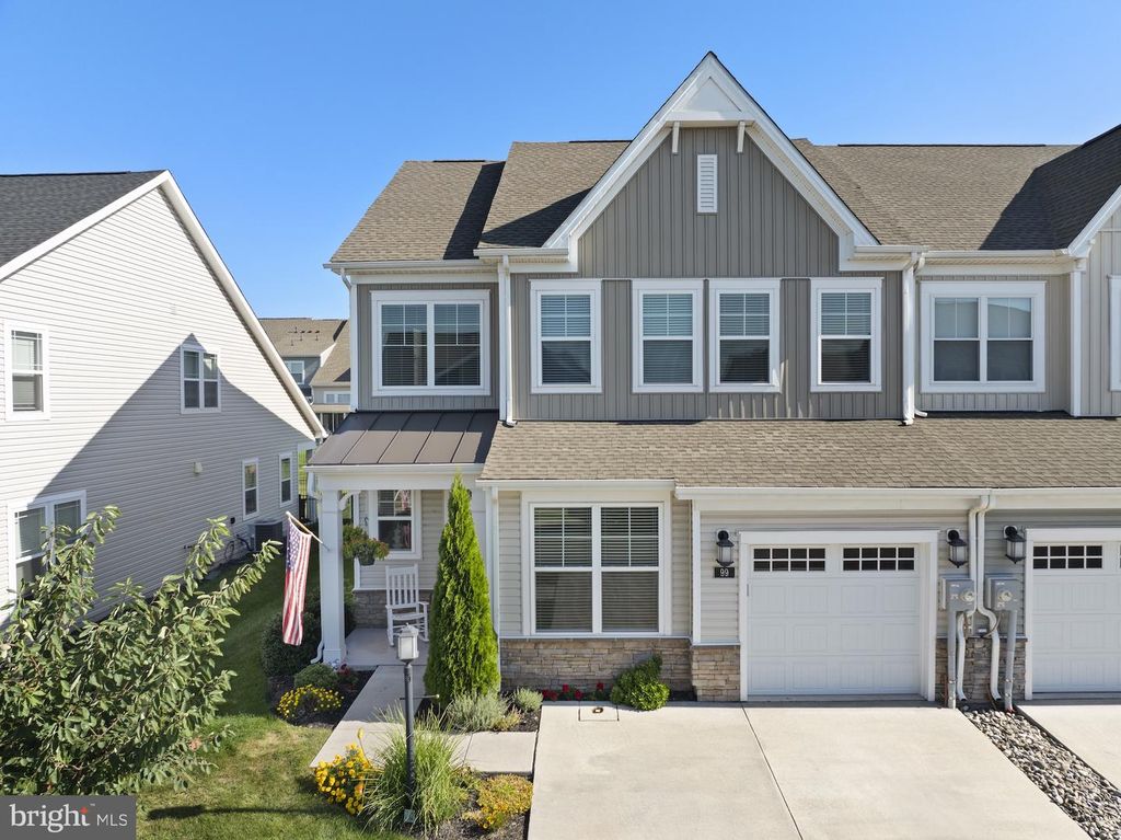 99 RUSTIC WOOD DR, Gettysburg, PA 17325