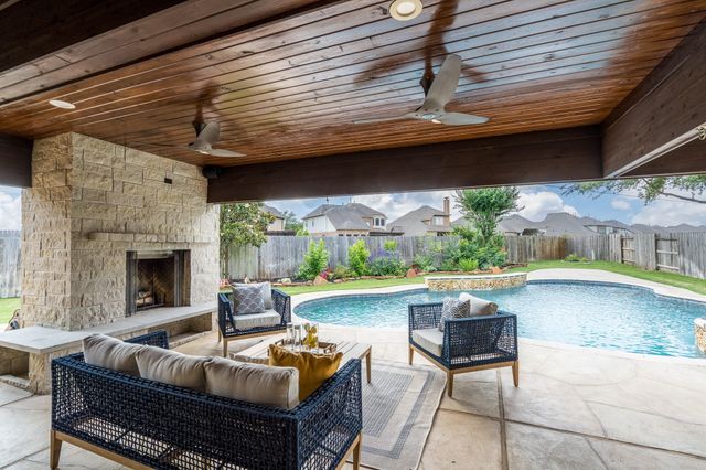 19734 Hubbard Creek Court, Cypress, TX 77433