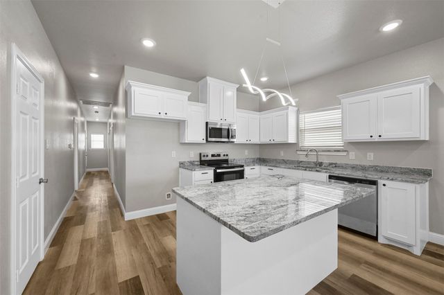 3110 St. John Street B, Greenville, TX 75401