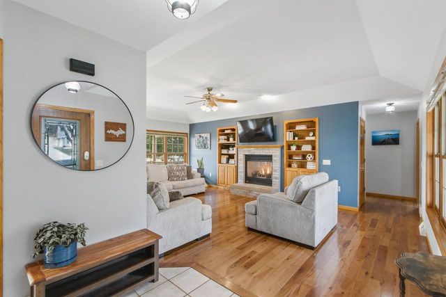 1012 Pine Grove Drive, Reedsburg, WI 53959