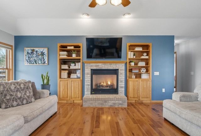 1012 Pine Grove Drive, Reedsburg, WI 53959