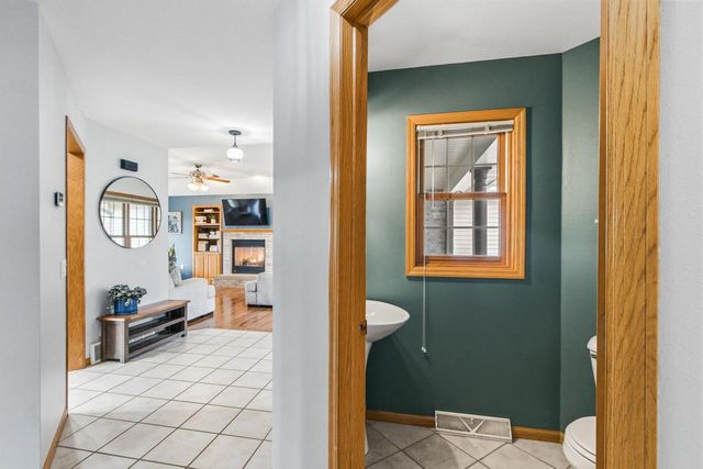 1012 Pine Grove Drive, Reedsburg, WI 53959