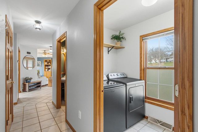 1012 Pine Grove Drive, Reedsburg, WI 53959